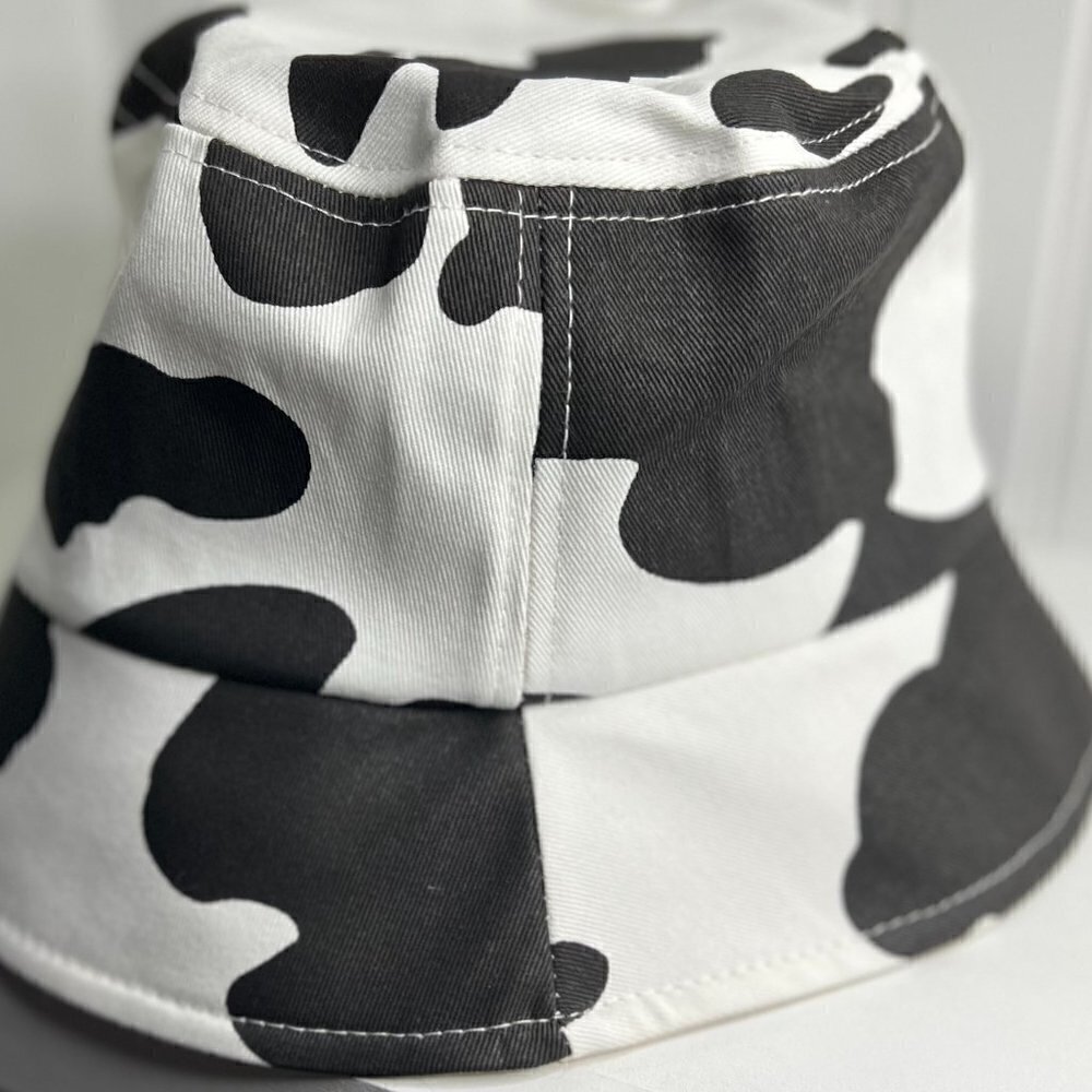 Ailis Corner White & Black Cow Bucket Hat - Picture 4 of 5